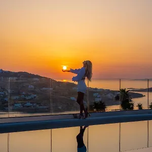 Le Ciel Suites & Villas Mykonos Town